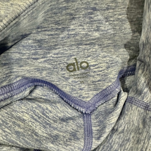 ALO Aura Shorts - Picture 4 of 6